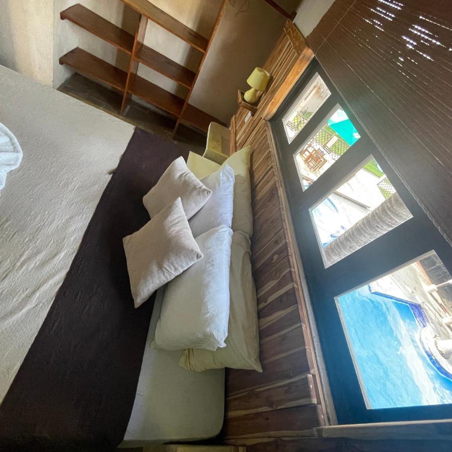 Johnnys Place Hotel Monterrico Exteriör bild